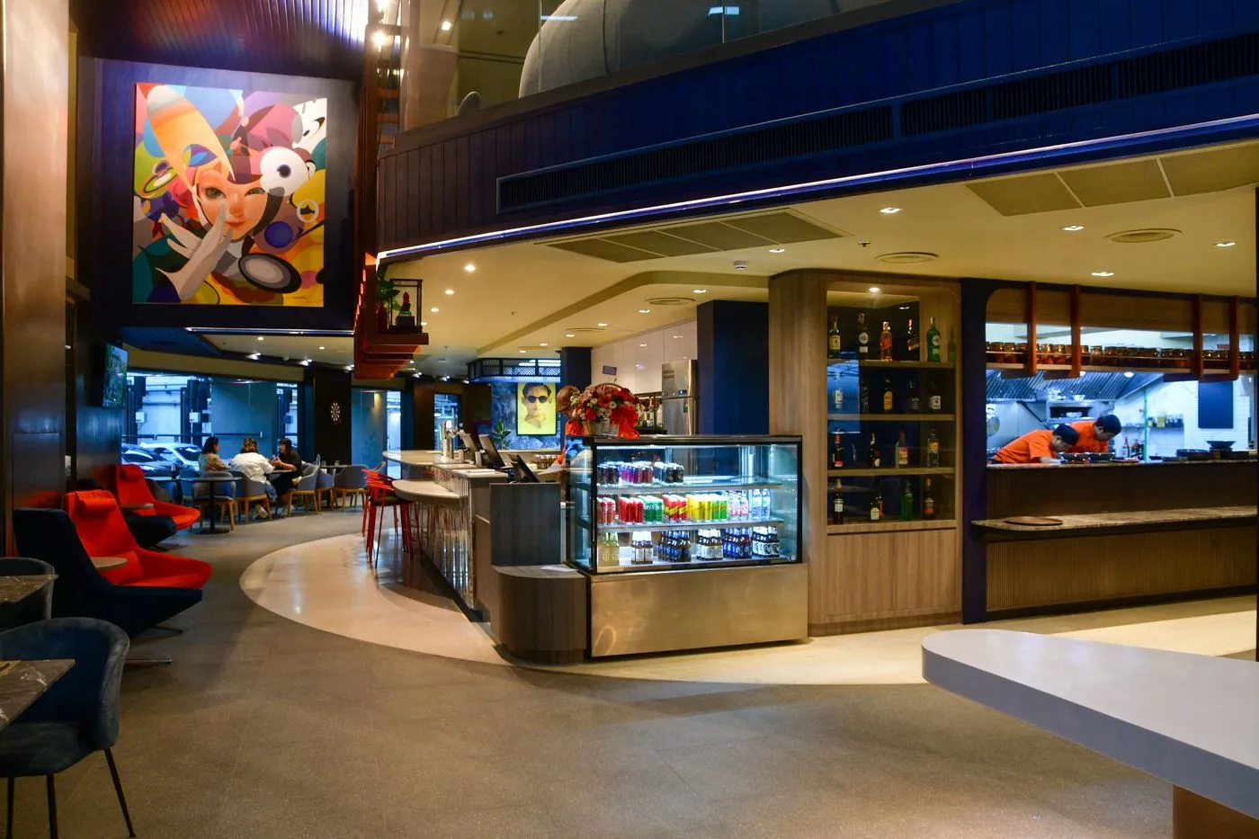 Lumen hotel in bangkok near udomsuk station bts